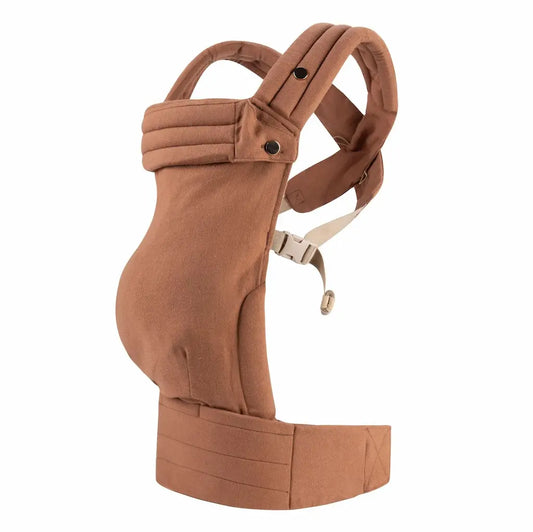 Needella Babytrage Huggle Braun – ergonomische Babytrage als vollständige Produktansicht