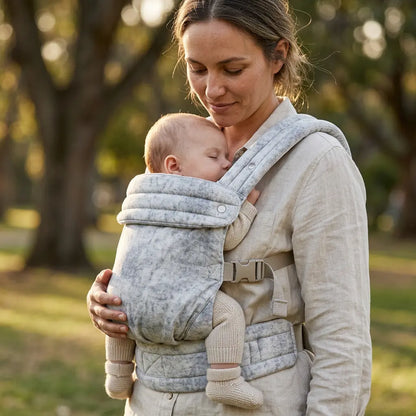 Needella Huggle graue Babytrage – modern, schlicht und bequem zu tragen
