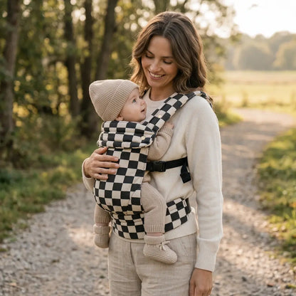 Needella Huggle karierte Babytrage – stilvoll tragen mit ergonomischer Unterstützung